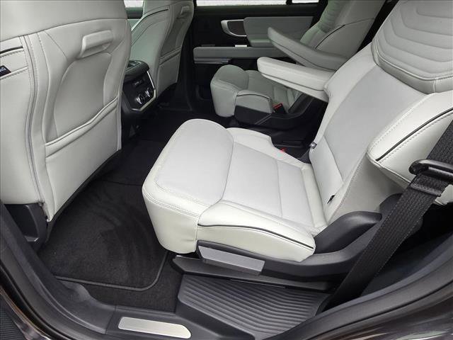 New 2026 Ford Expedition Platinum w/ Platinum Ultimate Package image 15