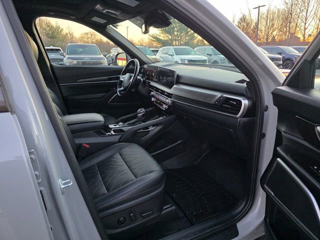 Certified 2024 Kia Telluride EX X-Line AWD/4WD image 12