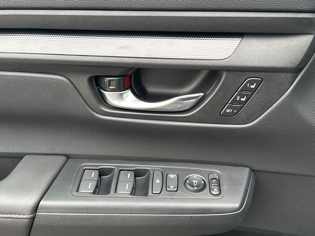 Certified 2025 Honda CR-V Sport-L image 22