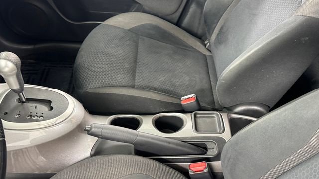 Used 2011 Nissan Juke SV FWD image 33