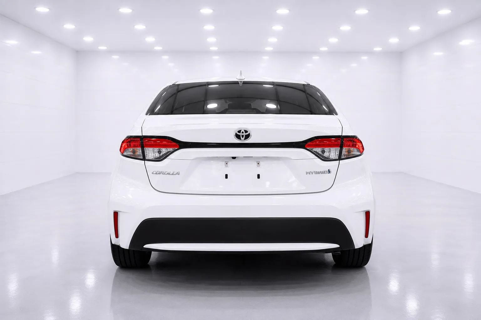 Used 2022 Toyota Corolla LE FWD image 4
