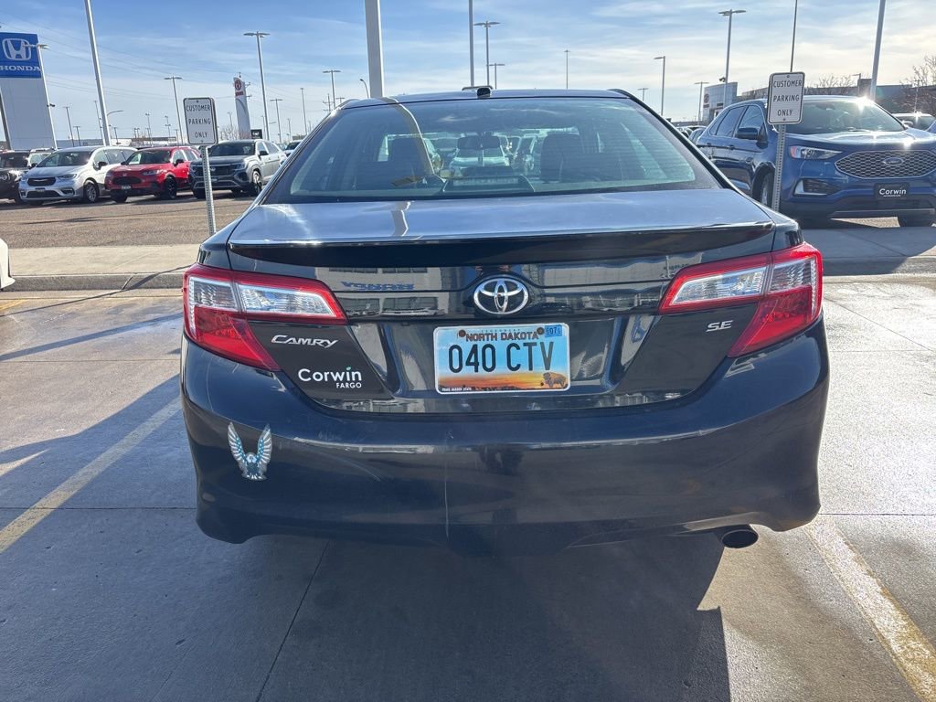 Used 2013 Toyota Camry SE w/ Convenience Pkg image 7