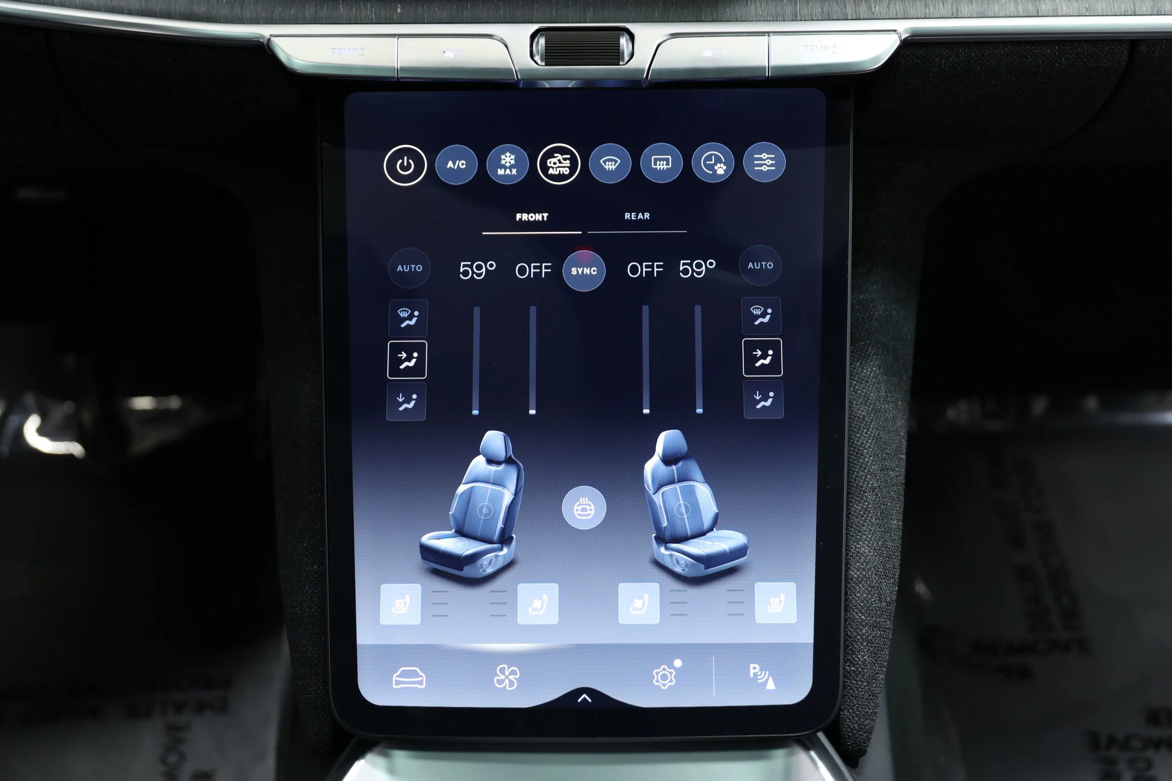 Used 2023 Lucid Air Grand Touring image 36