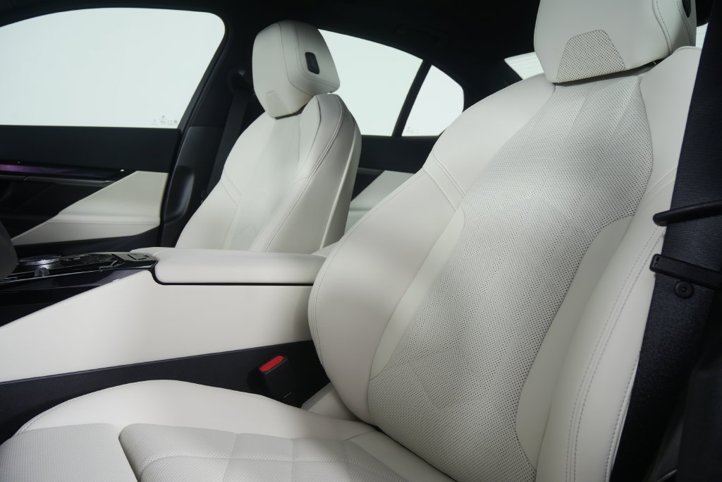 New 2027 BMW 530i w/ M Sport Package RWD image 10
