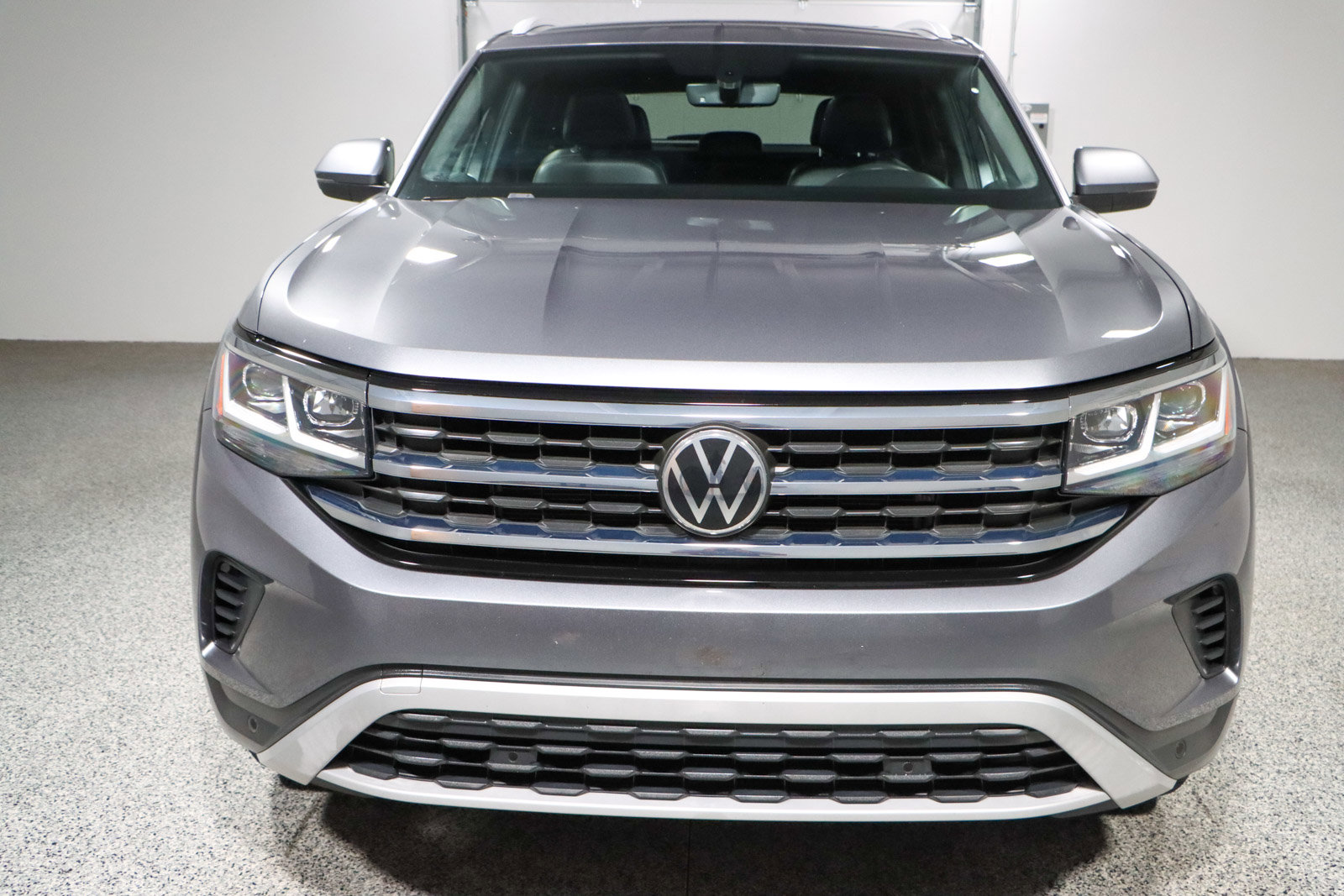 Used 2022 Volkswagen Atlas Cross Sport SE image 4
