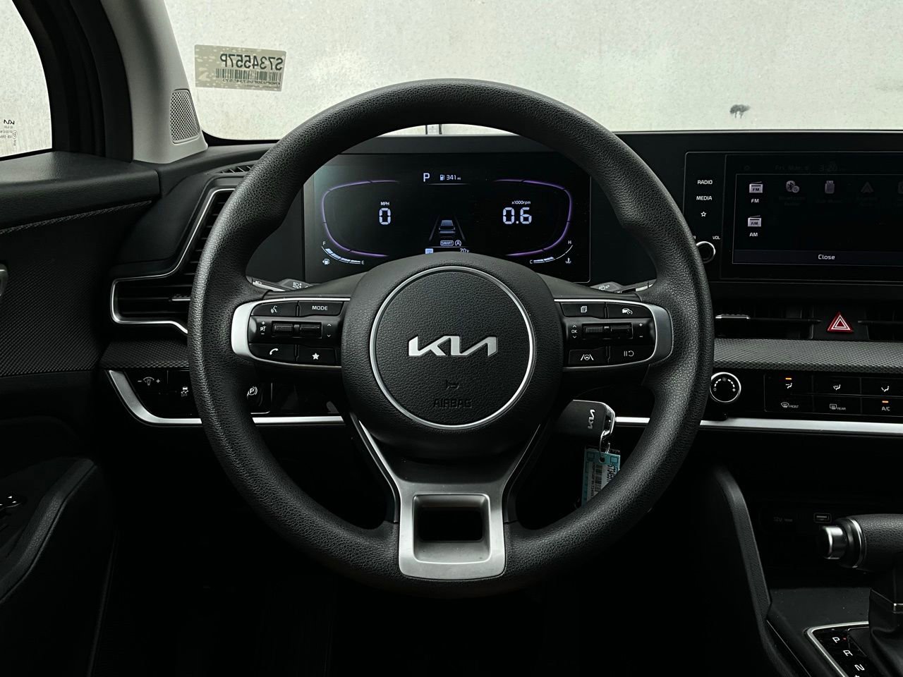 Used 2025 Kia Sportage LX image 30