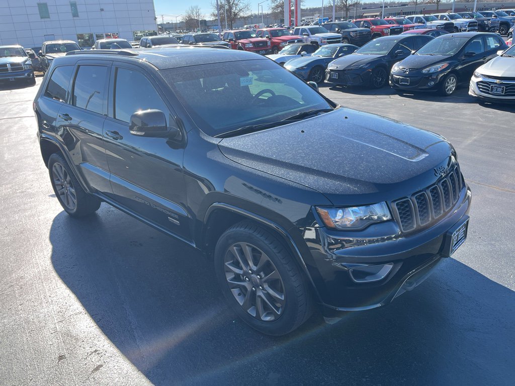 Used 2016 Jeep Grand Cherokee Limited 75th Anniversary image 5