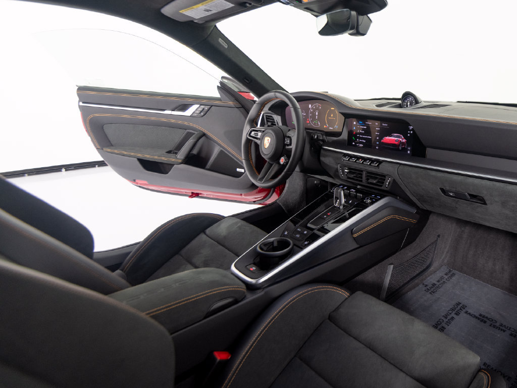 Certified 2026 Porsche 911 Carrera 4 GTS AWD/4WD image 36