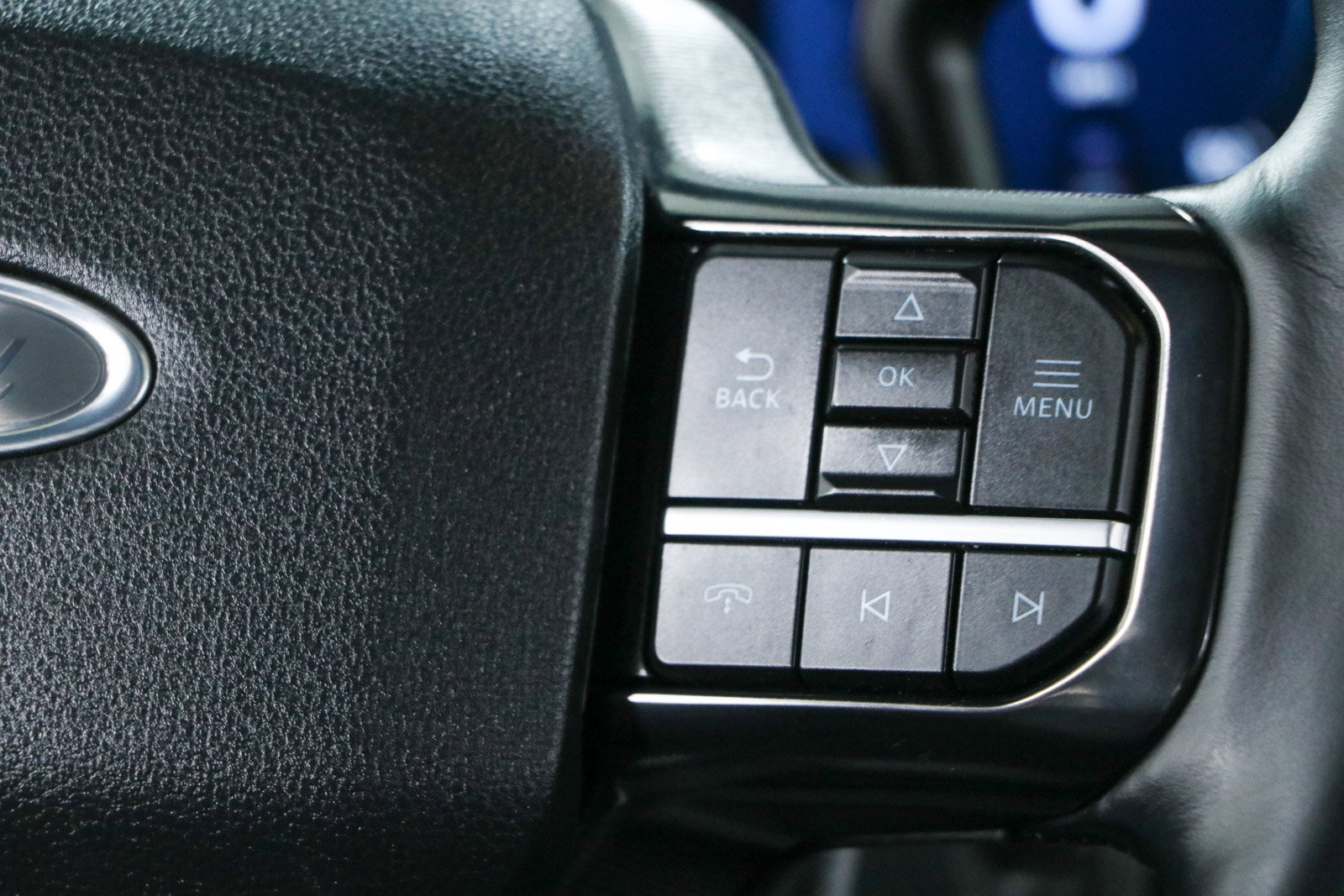 Used 2025 Ford F450 Platinum w/ FX4 Off-Road Package AWD/4WD image 15