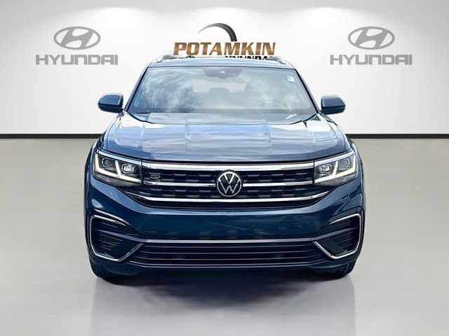 Used 2022 Volkswagen Atlas Cross Sport SEL R-Line AWD/4WD image 2