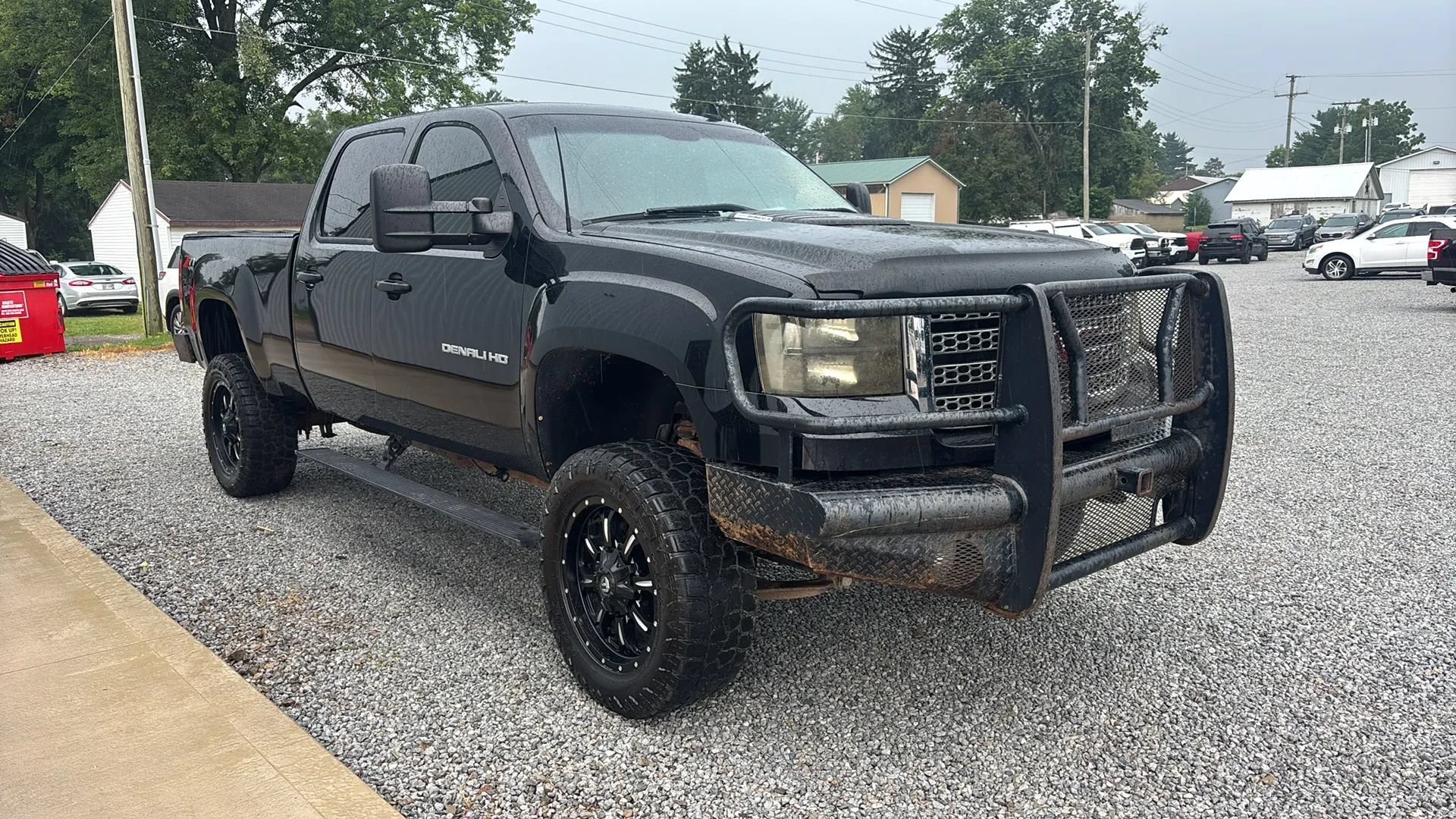 Used 2013 GMC Sierra 2500 Denali w/ Suspension Package, Off-Road AWD/4WD image 10