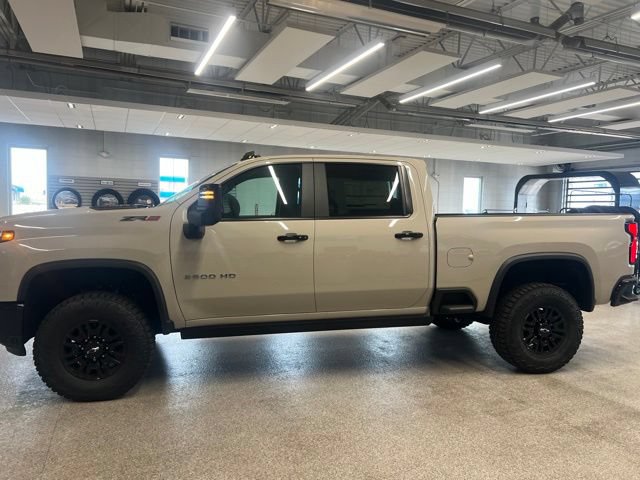 New 2026 Chevrolet Silverado 2500 ZR2 AWD/4WD image 9