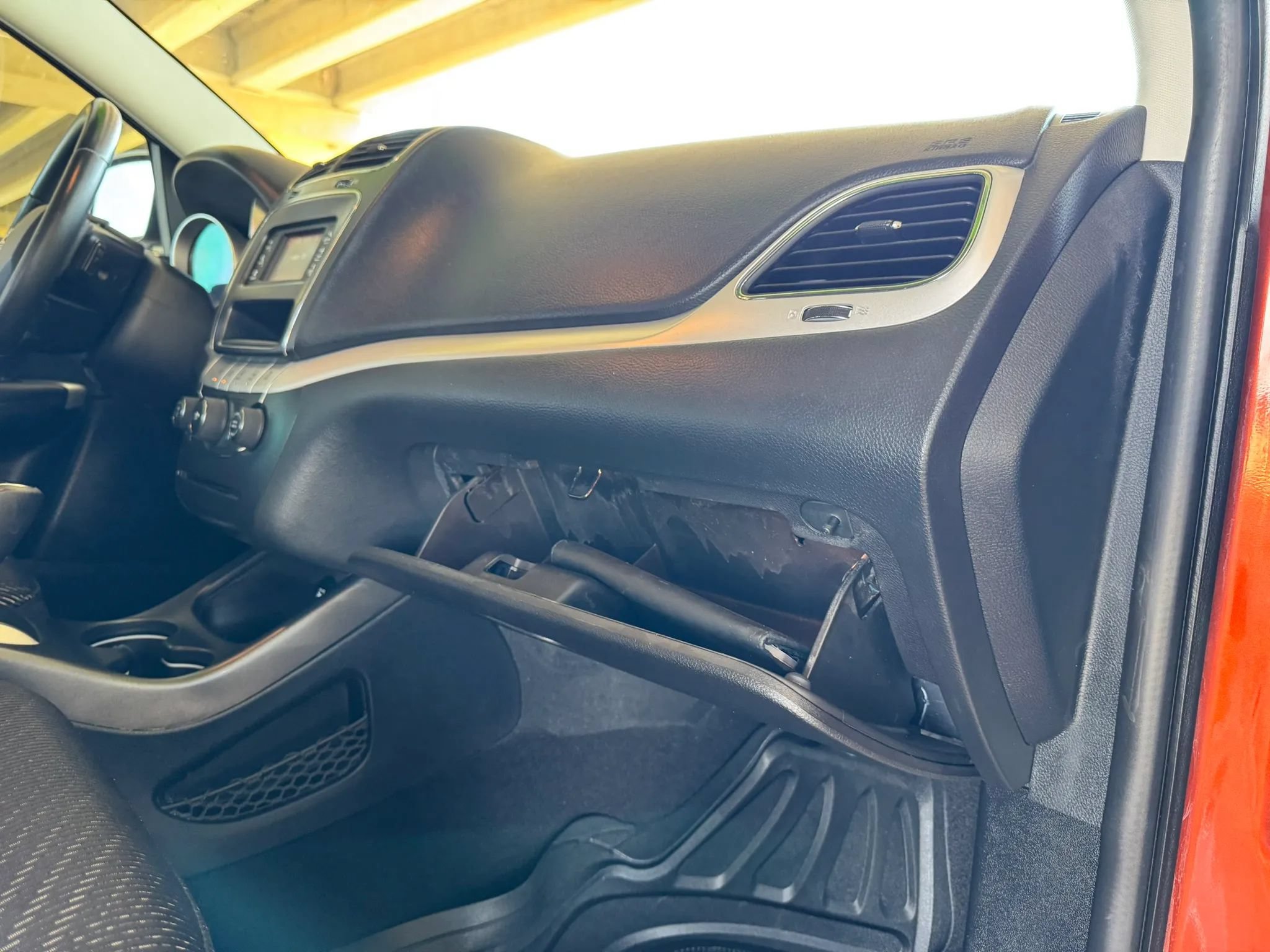Used 2014 Dodge Journey American Value Package w/ Flexible Seating Group FWD image 27