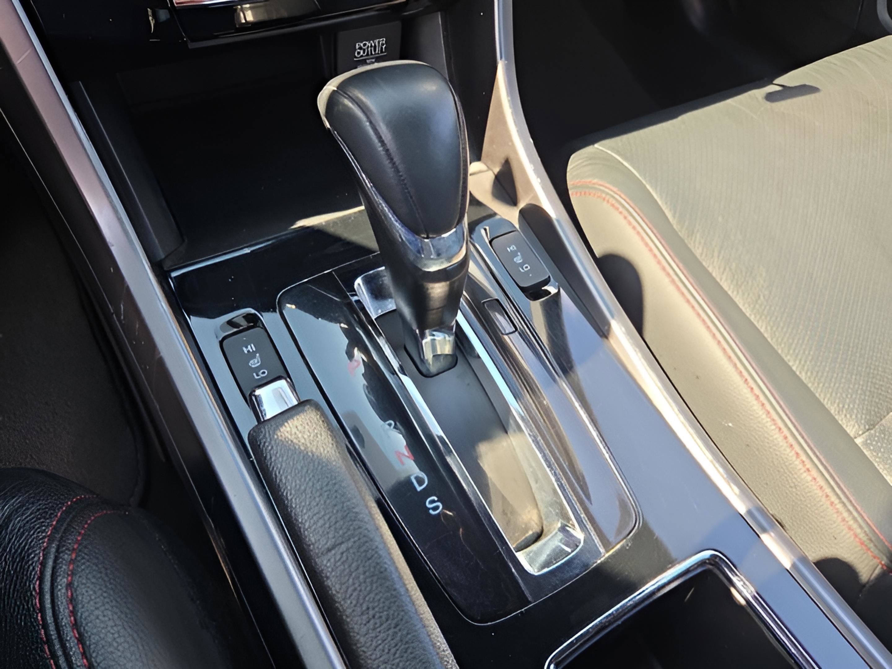 Used 2017 Honda Accord Sport Special Edition image 21