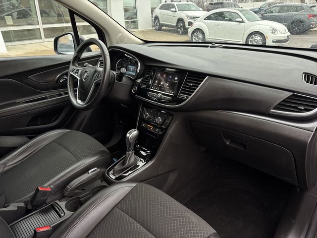 Used 2022 Buick Encore Preferred w/ Safety Package image 29