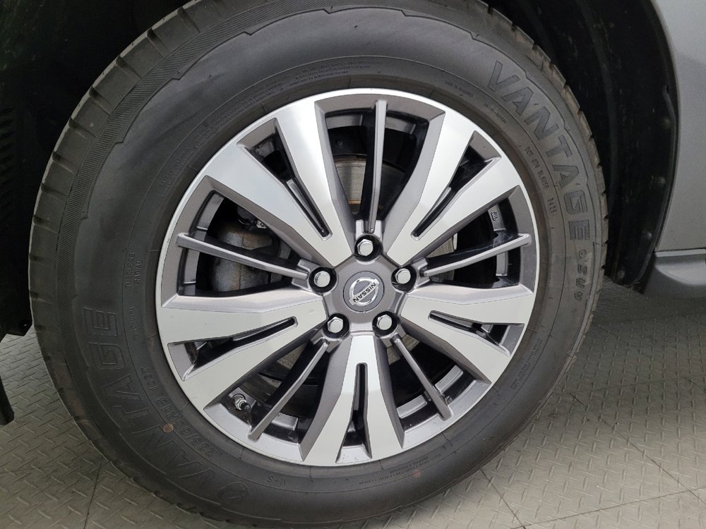 Used 2019 Nissan Pathfinder S AWD/4WD image 31