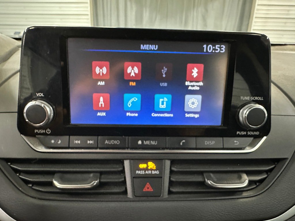 Used 2023 Nissan Altima 2.5 S FWD image 11