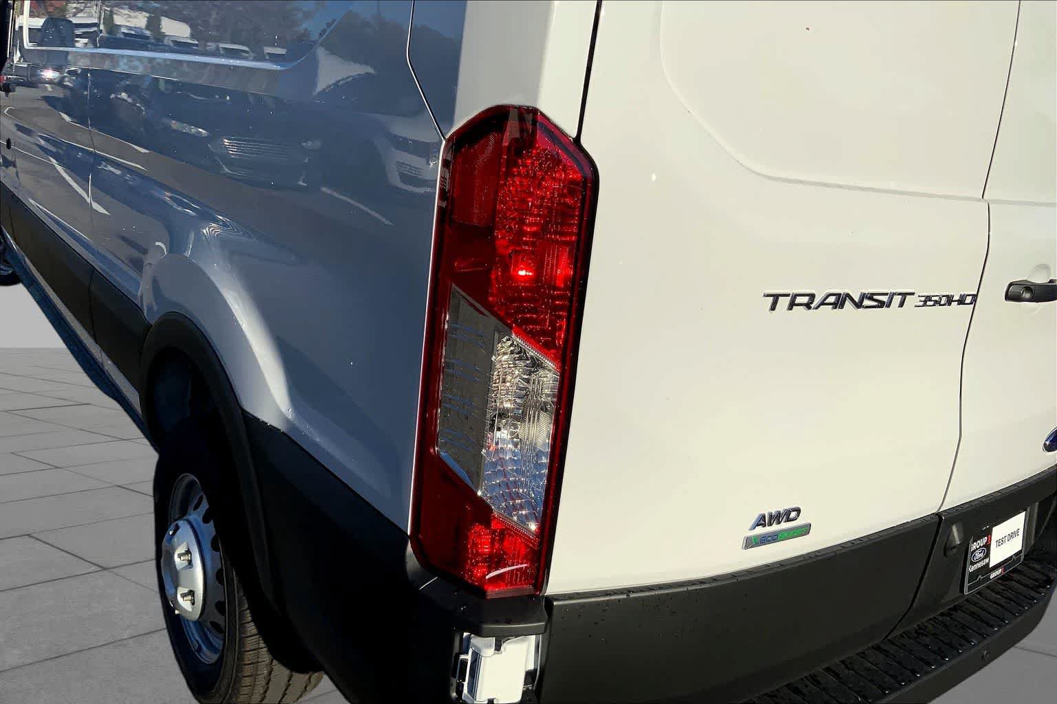 New 2025 Ford Transit 350 148 Low Roof AWD image 14