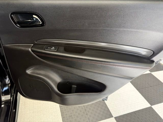 Used 2025 Dodge Durango GT image 27