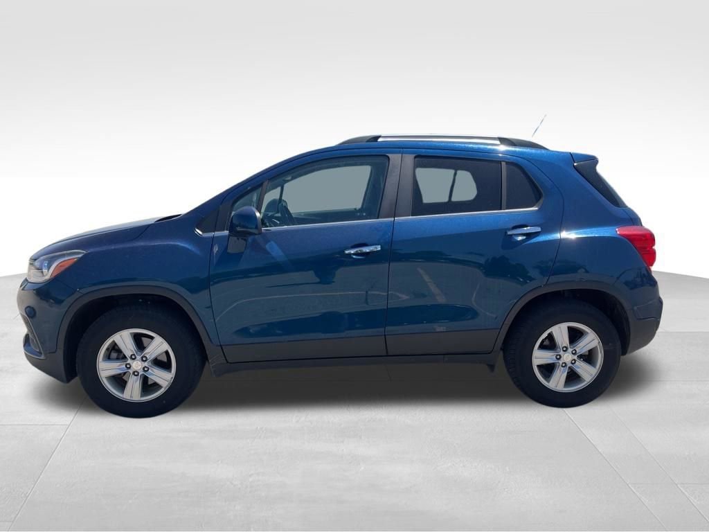 Used 2019 Chevrolet Trax LT w/ LT Convenience Package AWD/4WD image 4