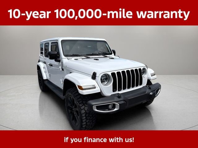 Used 2021 Jeep Wrangler Unlimited Sahara w/ Cold Weather Group AWD/4WD image 13