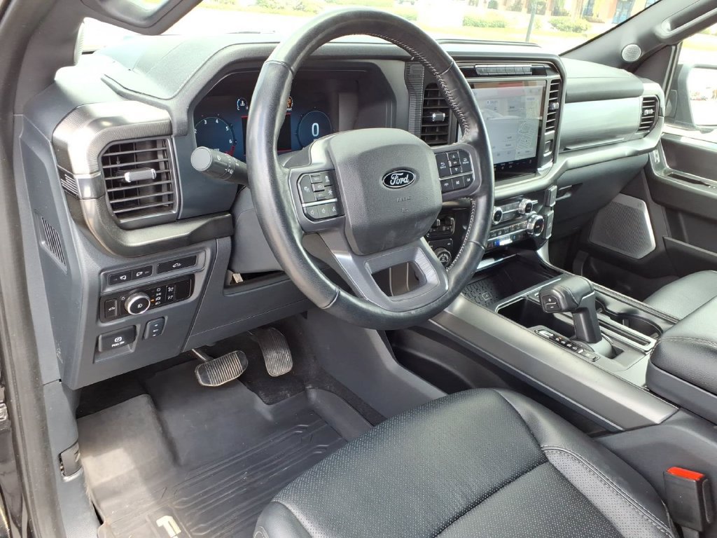 Used 2024 Ford F150 Lariat w/ Equipment Group 502A High AWD/4WD image 23