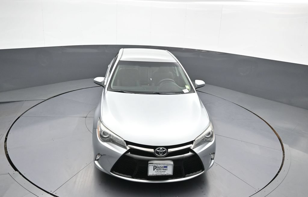 Certified 2017 Toyota Camry SE FWD image 33