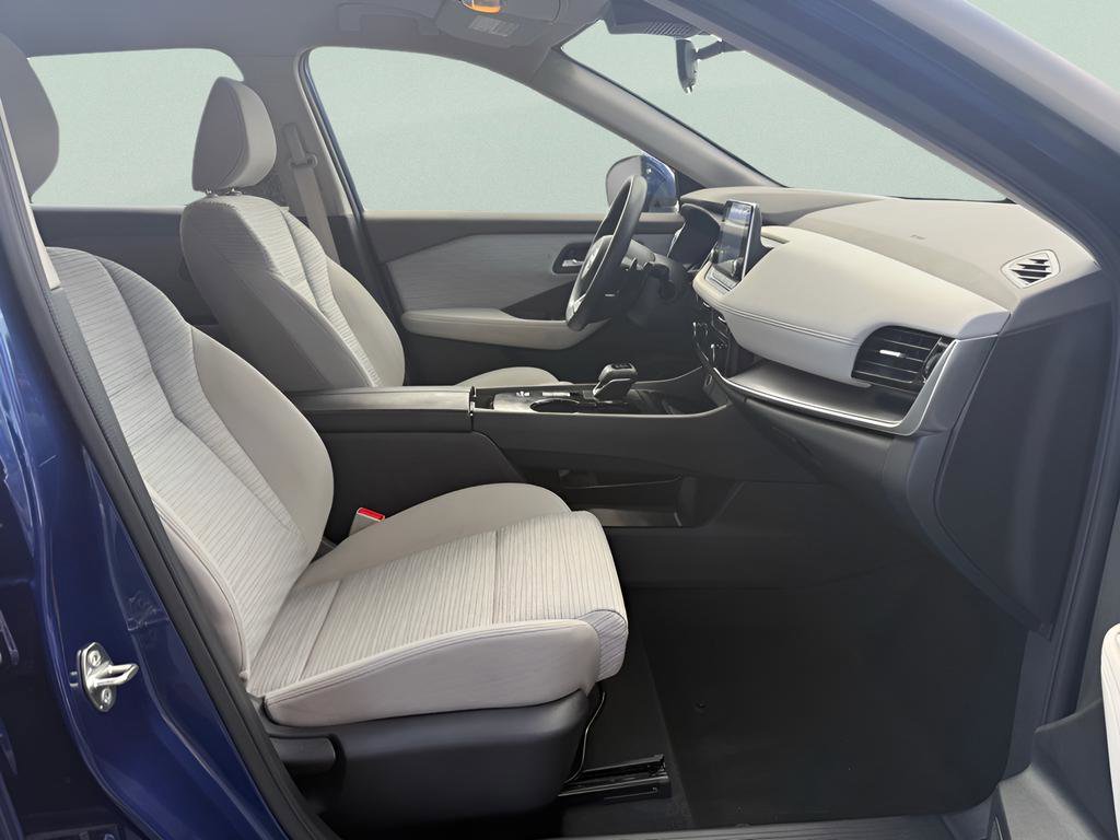 Used 2022 Nissan Rogue SV FWD image 14