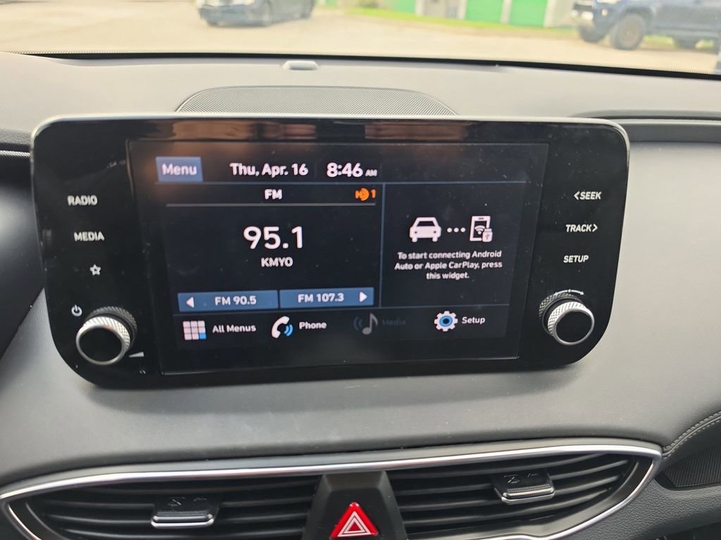 Certified 2023 Hyundai Santa Fe SE AWD/4WD image 17