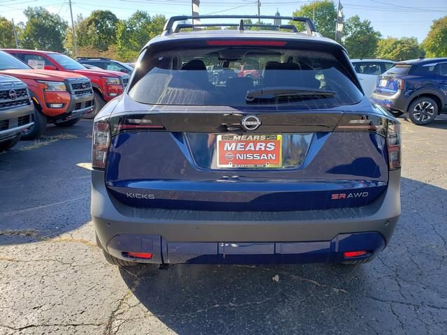 New 2026 Nissan Kicks SR w/ SR Premium Package image 5