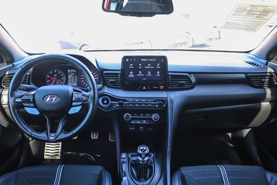 Used 2022 Hyundai Veloster N FWD image 14