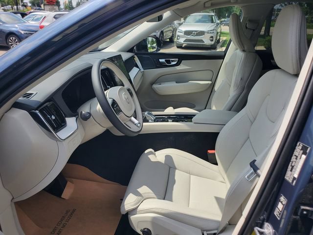 New 2026 Volvo XC60 B5 Ultra w/ Protection Package Premier AWD/4WD image 13
