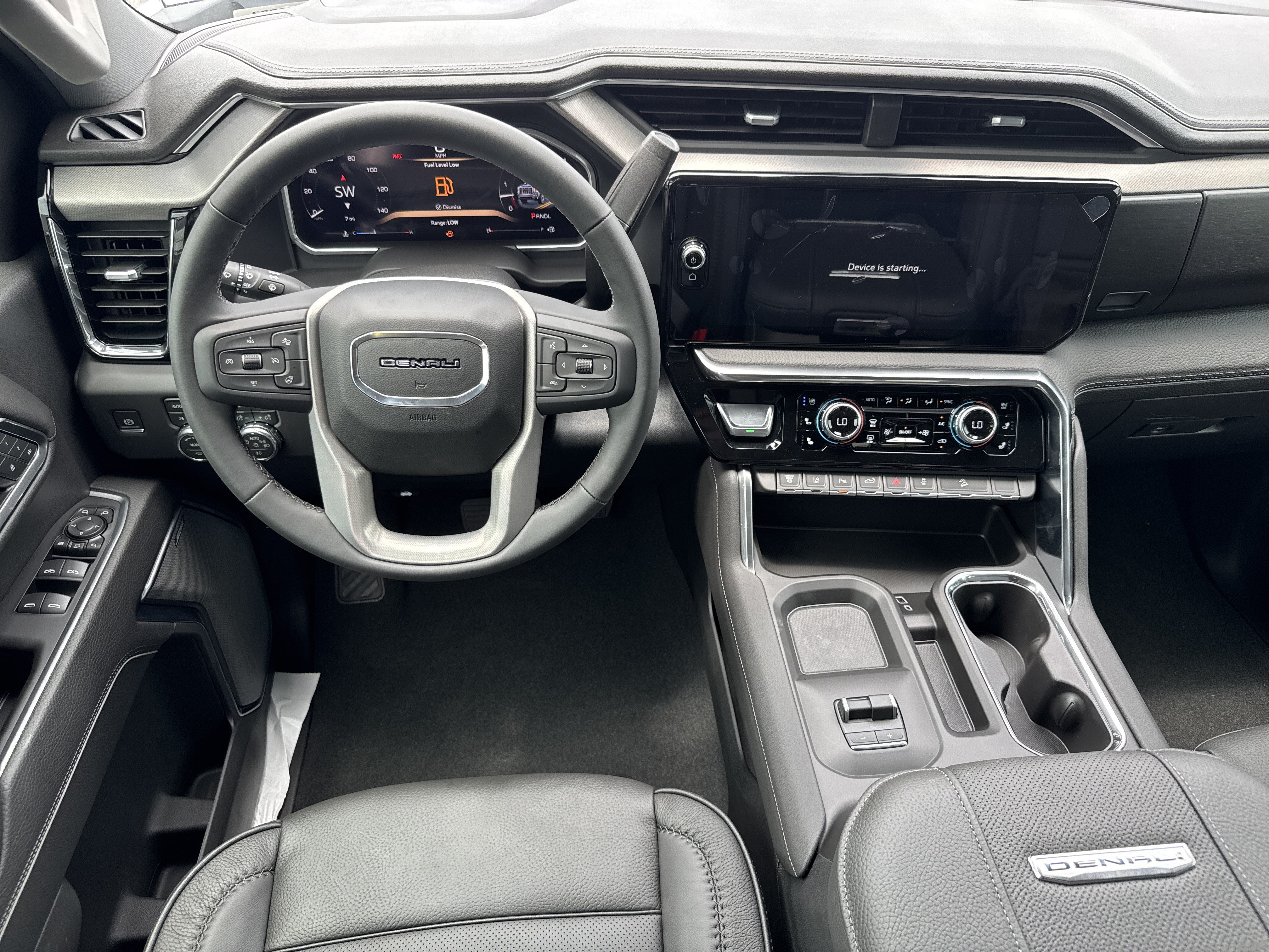New 2026 GMC Sierra 2500 Denali w/ Denali Reserve Package AWD/4WD image 18