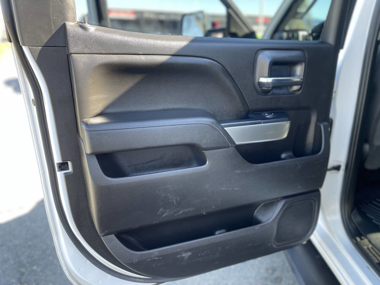 Used 2019 Chevrolet Silverado 2500 LT AWD/4WD image 23