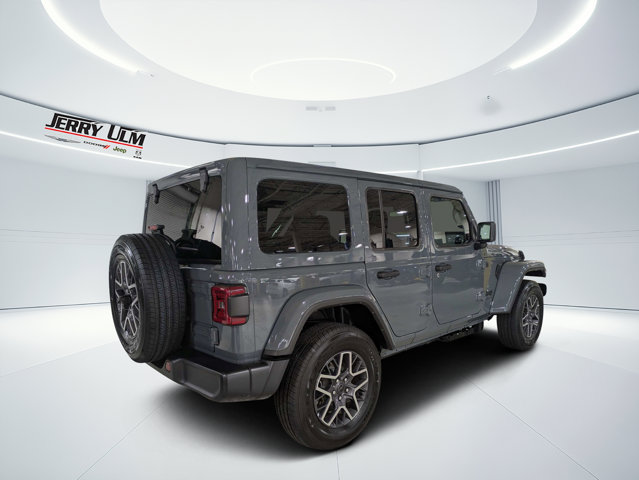 Certified 2026 Jeep Wrangler Unlimited Sahara AWD/4WD image 3
