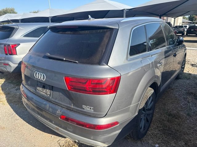 Used 2017 Audi Q7 3.0T Premium Plus w/ Premium Plus Package AWD/4WD image 4