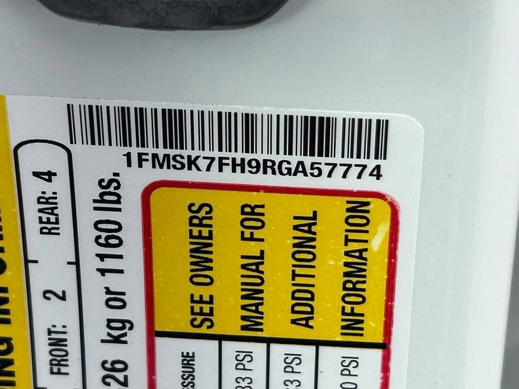 Used 2024 Ford Explorer Limited w/ Limited Technology Package RWD image 44