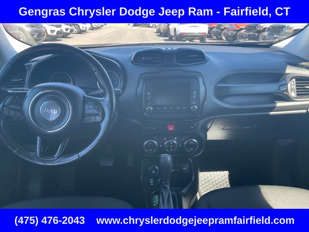 Used 2017 Jeep Renegade Altitude AWD/4WD image 35