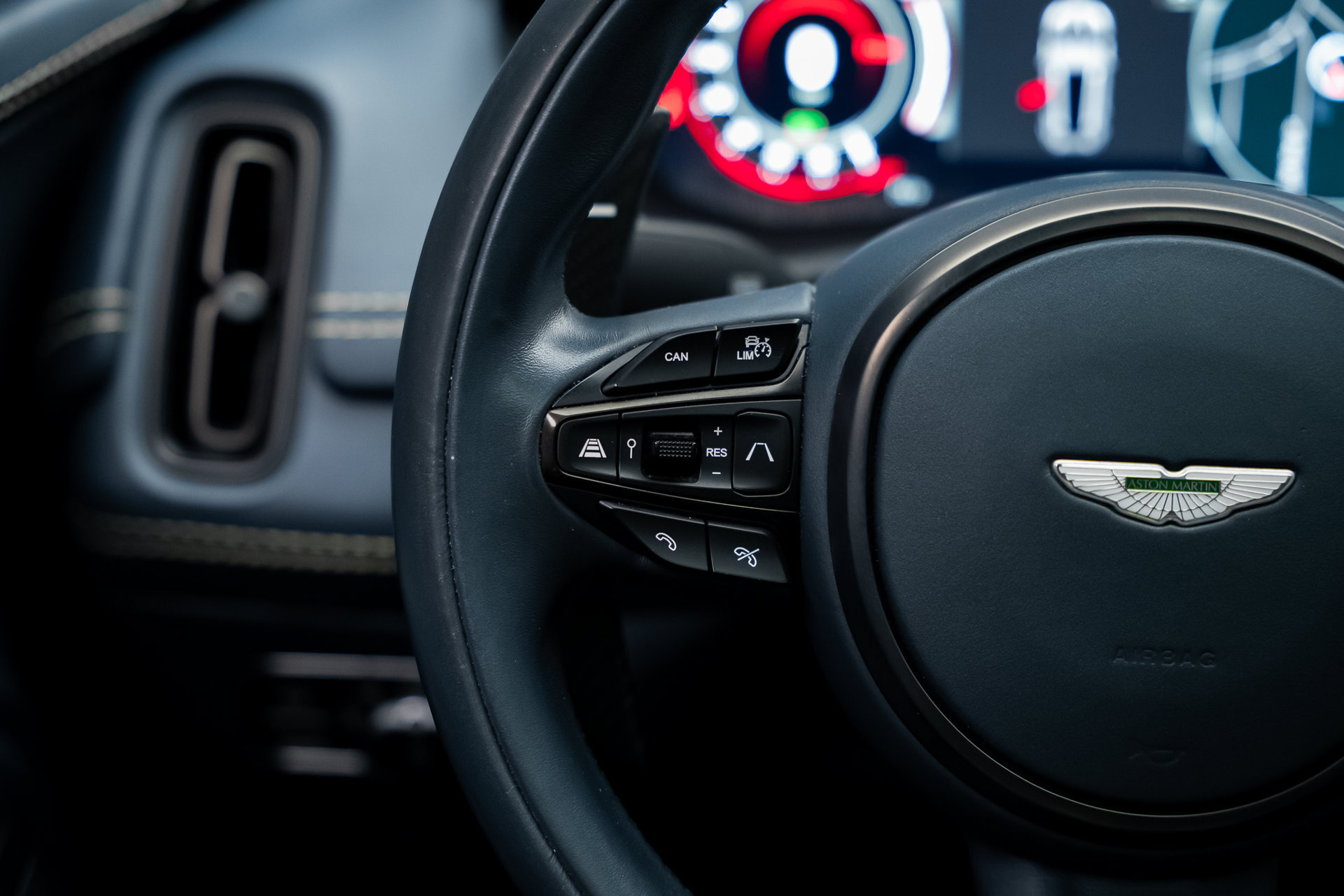 Used 2023 Aston Martin DBX 707 AWD/4WD image 45