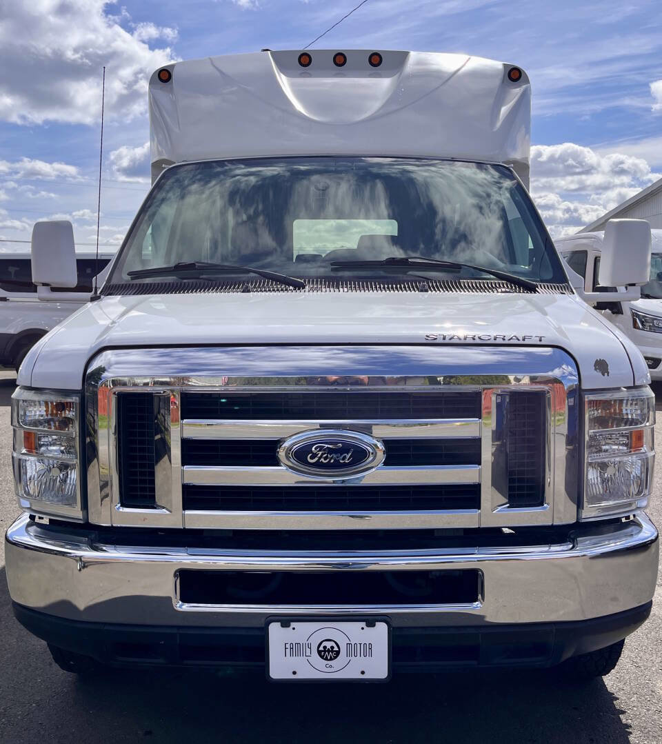 Used 2013 Ford E-350 and Econoline 350 Super Duty w/ Shuttle Bus Prep Pkg image 7