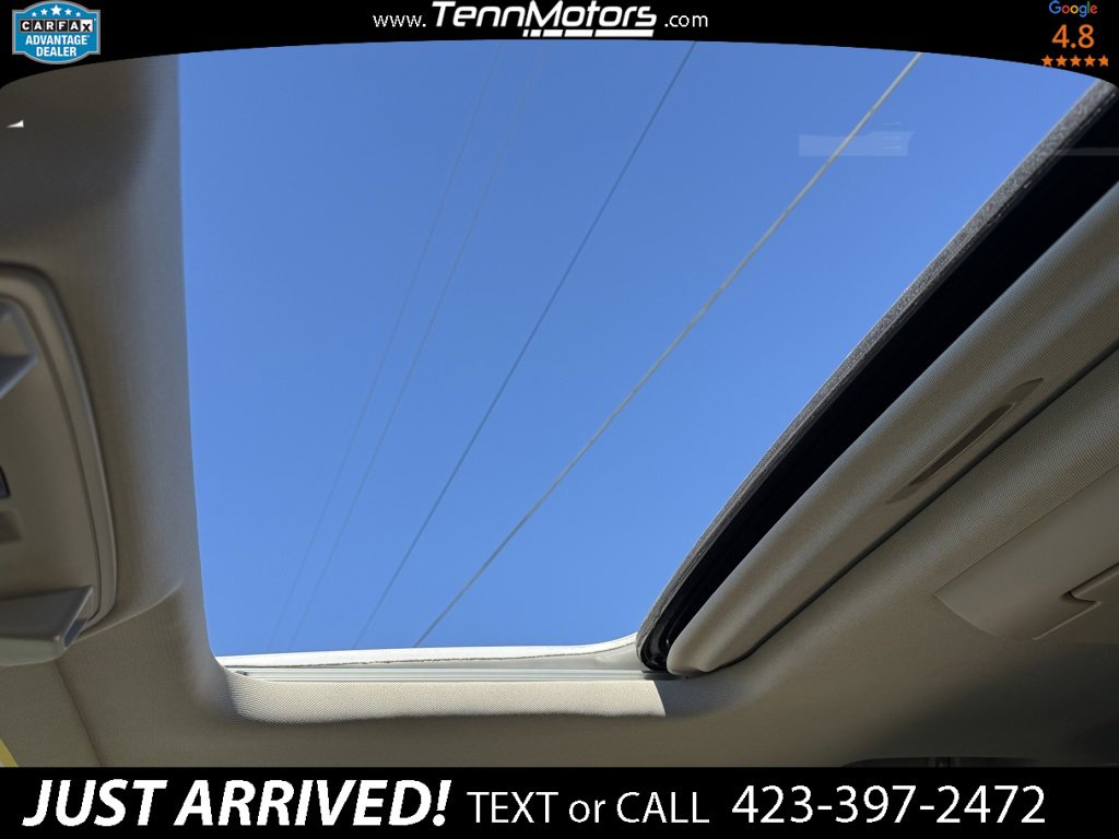 Used 2020 Cadillac Escalade ESV Premium Luxury image 25