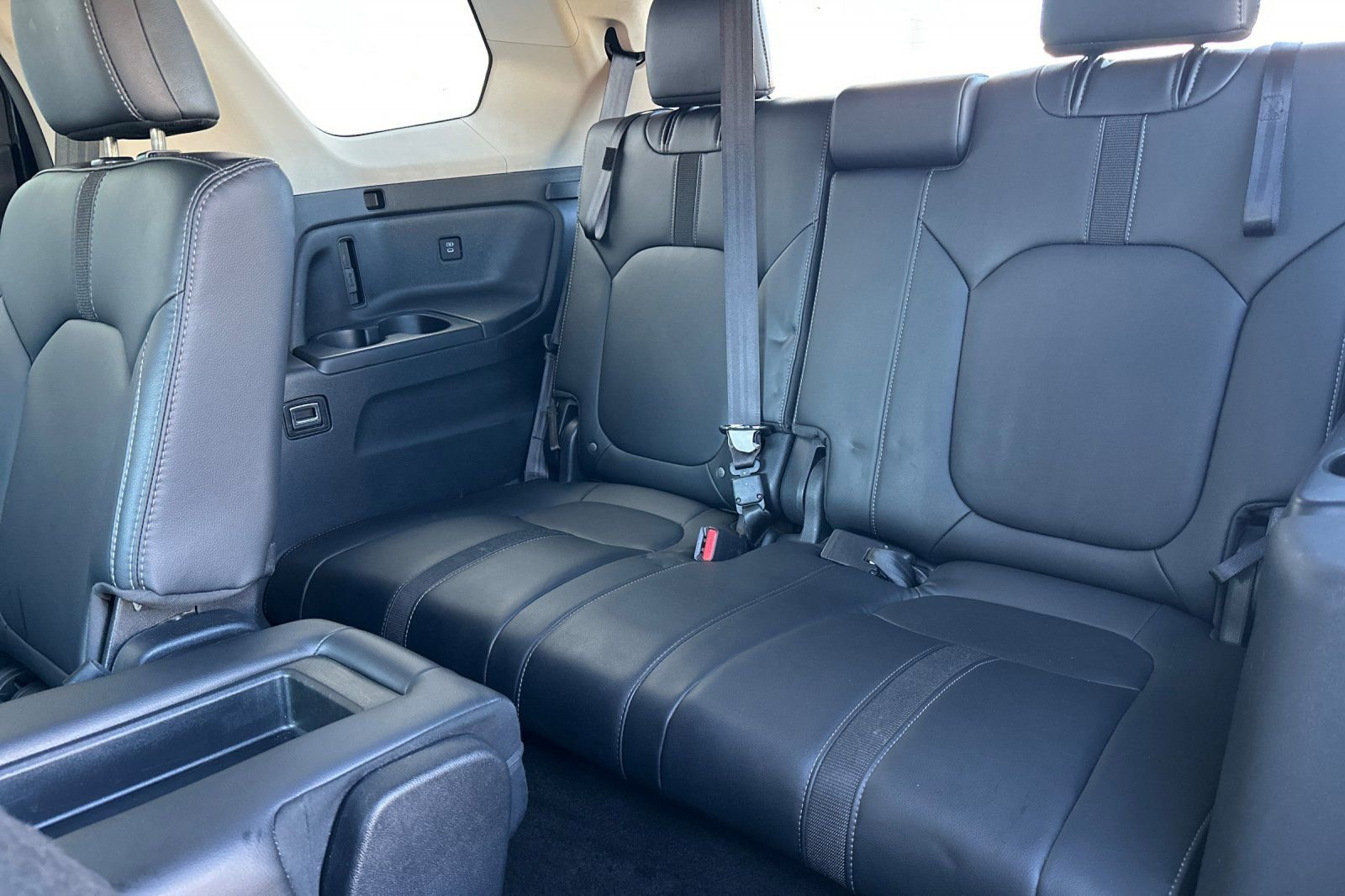 Used 2025 Honda Pilot EX-L image 17