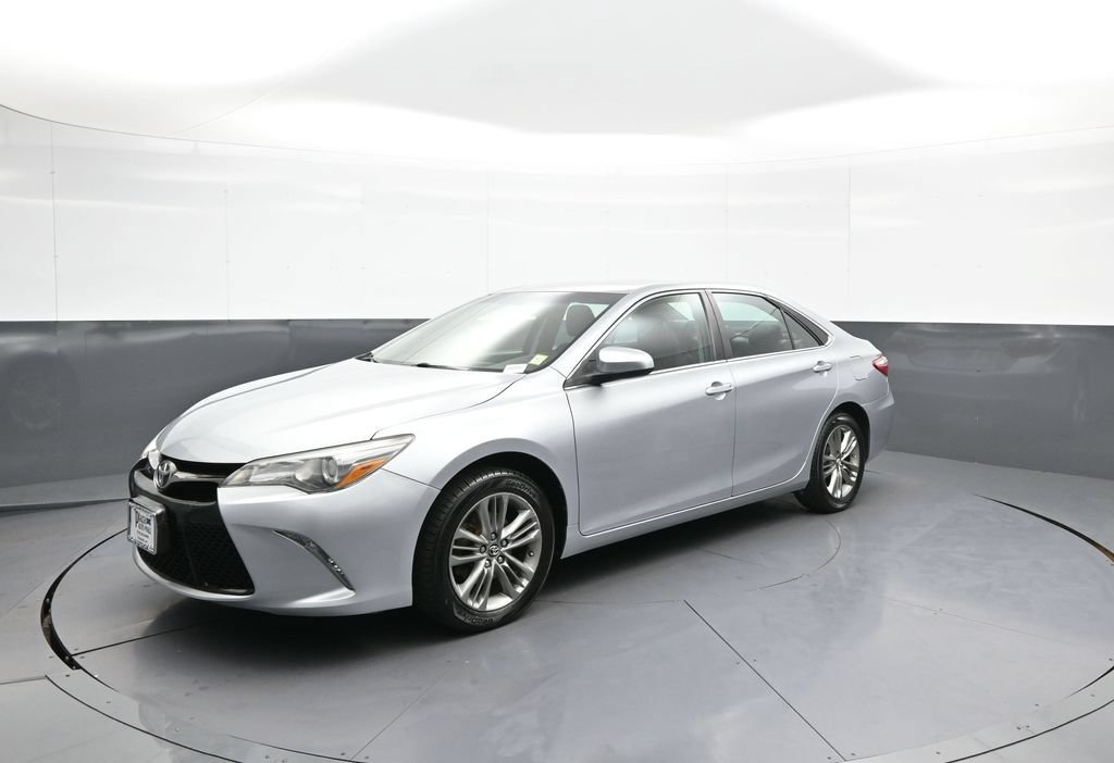 Certified 2017 Toyota Camry SE FWD image 10
