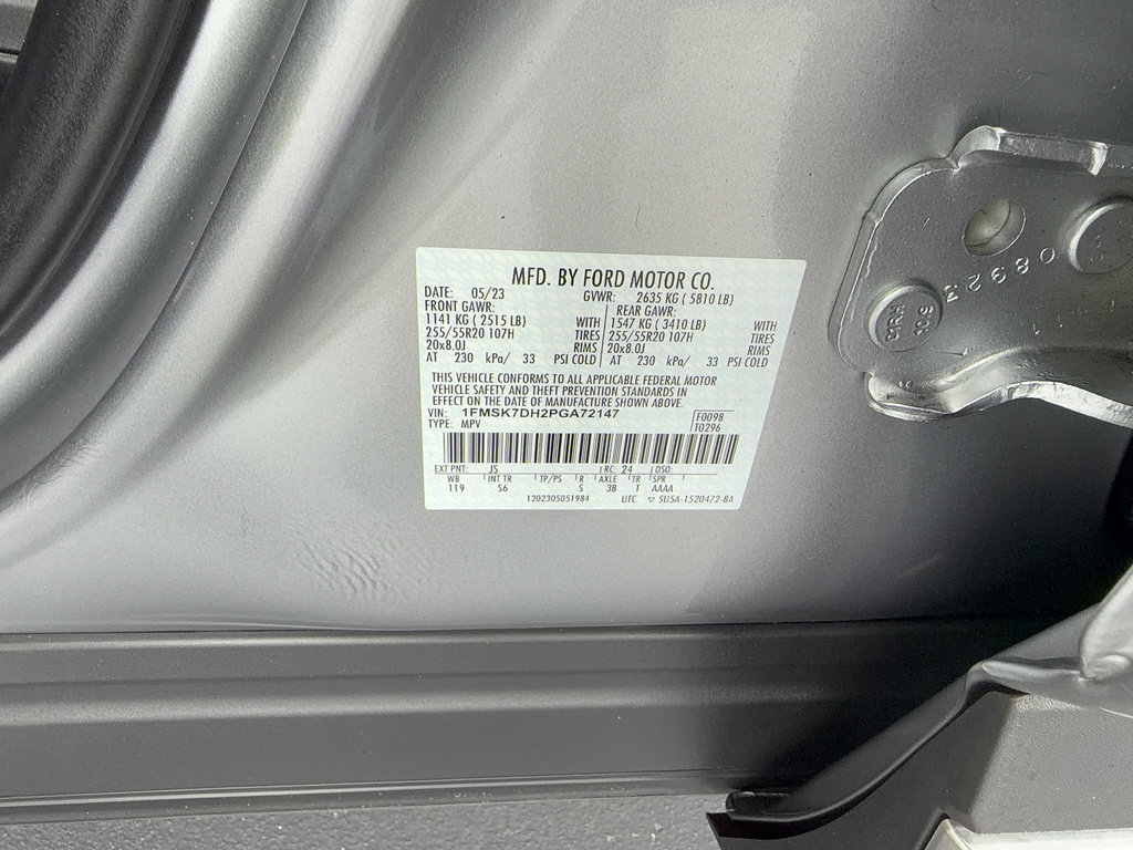 Certified 2023 Ford Explorer XLT w/ Equipment Group 202A RWD image 35