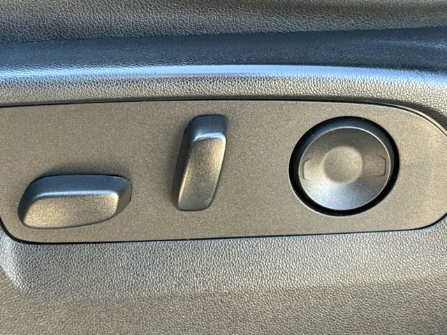 Used 2024 Chevrolet Silverado 2500 LTZ image 20