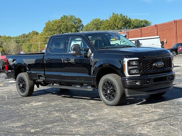 New 2026 Ford F250 XLT image 3