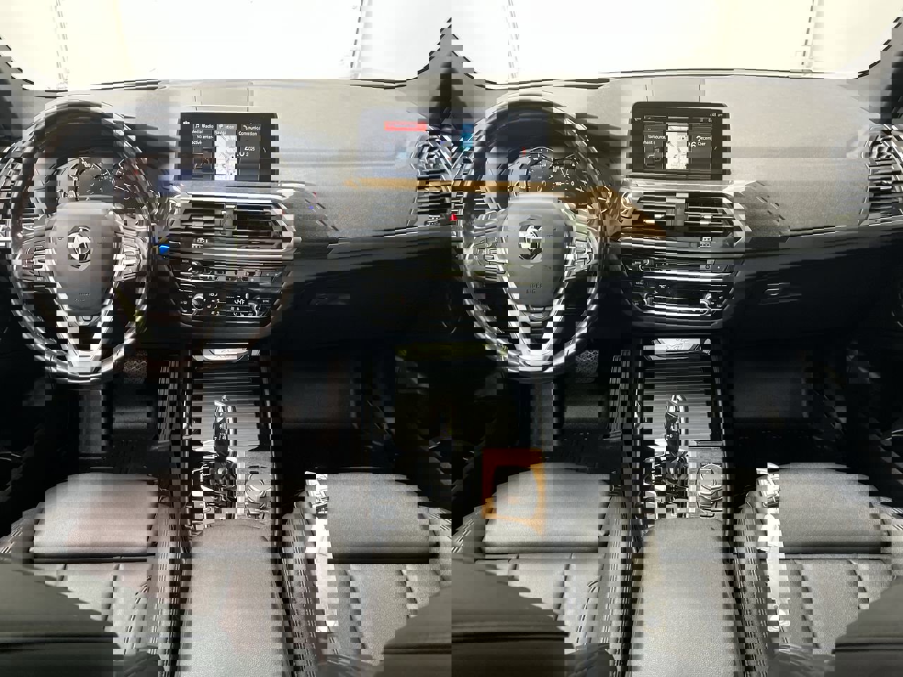 Used 2018 BMW X3 xDrive30i w/ Premium Package image 4