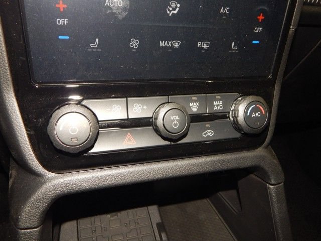 Used 2024 Ford Ranger XLT w/ Technology Package RWD image 25