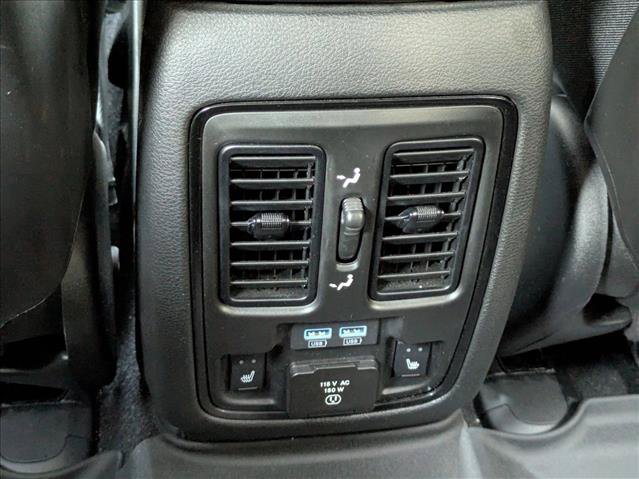 Used 2021 Dodge Durango R/T w/ Tow 'N Go Package AWD/4WD image 17