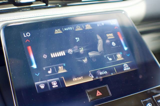 Used 2025 INFINITI QX80 Sensory AWD/4WD image 31